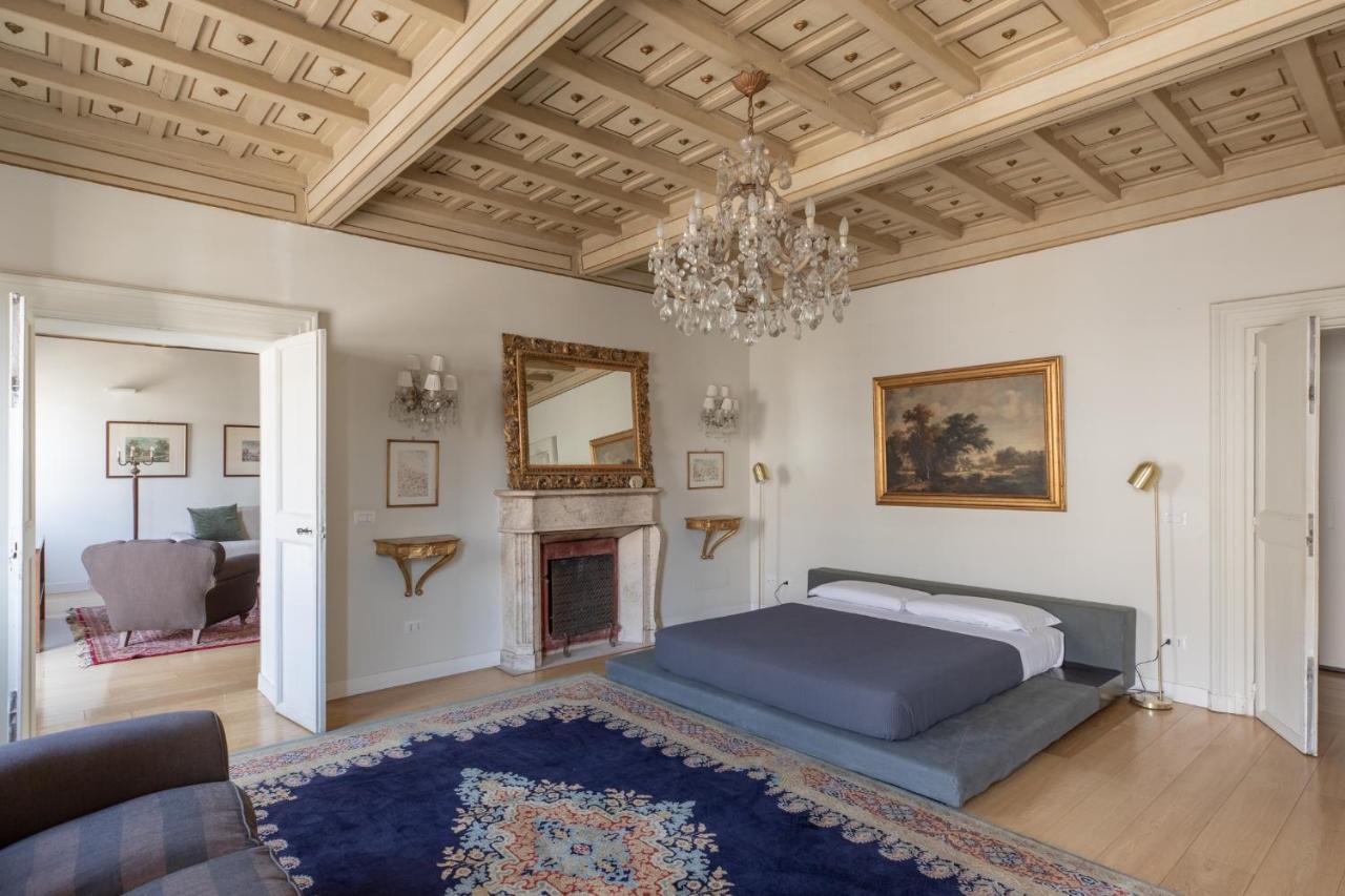 Iflat Amazing Apartment With Terrace In Monti Rome Extérieur photo