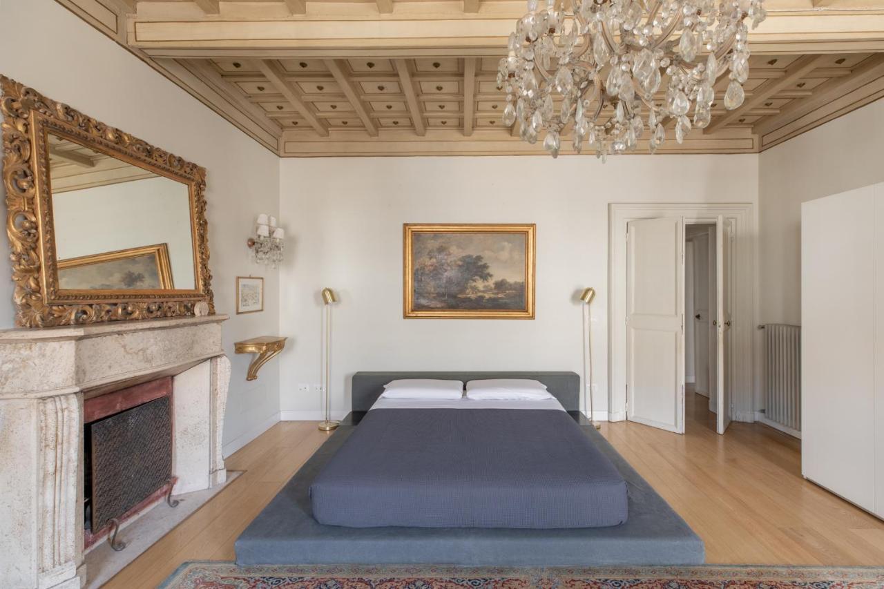 Iflat Amazing Apartment With Terrace In Monti Rome Extérieur photo